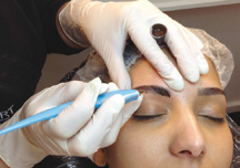 Workshop : Le Microblading : pigmenter des sourcils à la lame