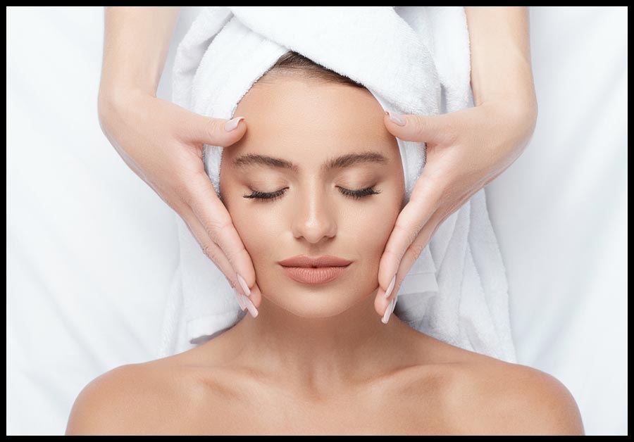 Démonstration Esthétique : Le massage suédois du visage